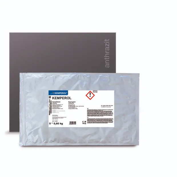 Verpackung eines Kemperol Dachpflasters auf weißem Hintergrund.